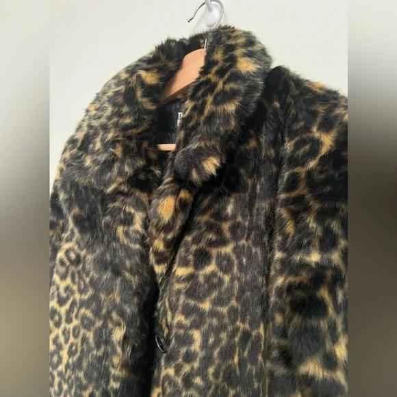 * 💕SOLD* Luxury The Kooples Leopard Faux Fur Coat Small - Picture 11 of 17